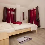 Casa Terren Grande Hébergement de vacances *